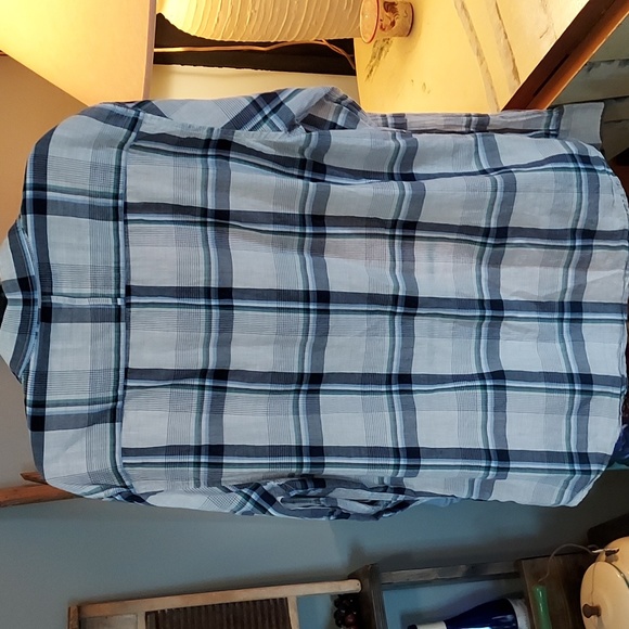 Banana Republic Men's shirt - Picture 3 of 3